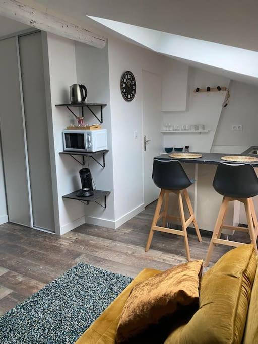 Apartment Cocooning Et Refait A Neuf. 06 Lyon